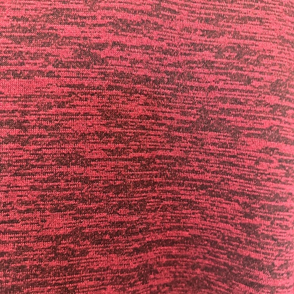 Nic+Zoe v-neck burgundy with black on back - great condition - size L - Picture 2 of 6